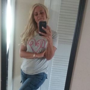 Meet your Posher, Keri
